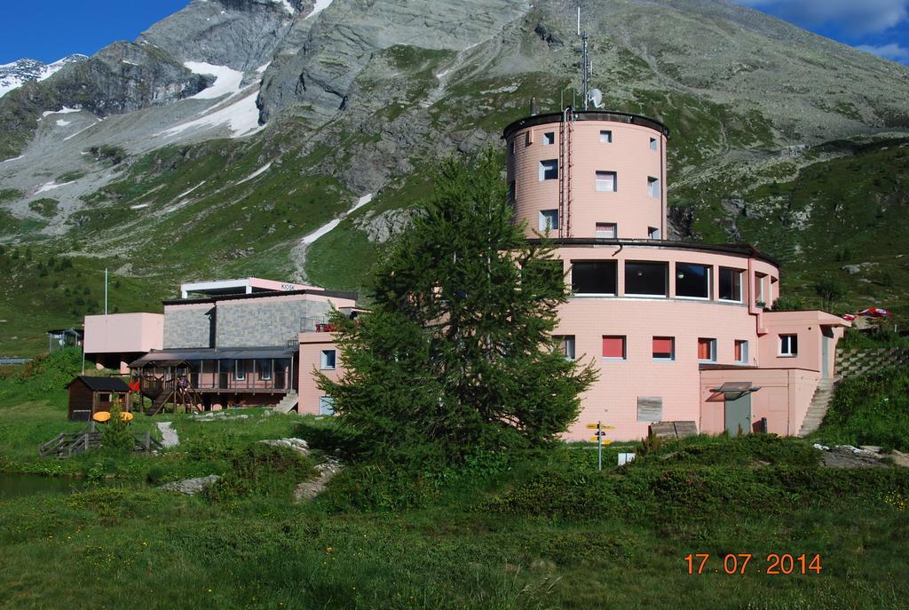 Hotel Restaurant Monte Leone Simplon Екстериор снимка